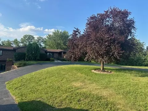4888 E 97th Ave, Crown Point, IN 46307 photo 2