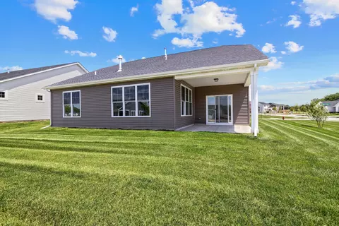 3101 Greenview Dr, Valparaiso, IN 46385 photo 4