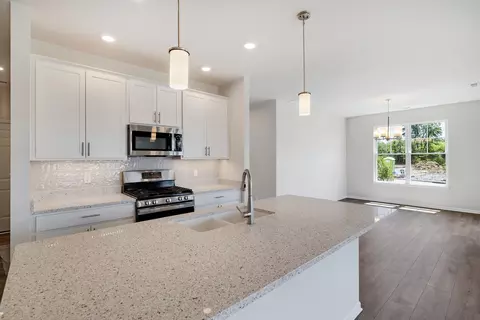 3101 Greenview Dr, Valparaiso, IN 46385 photo 13