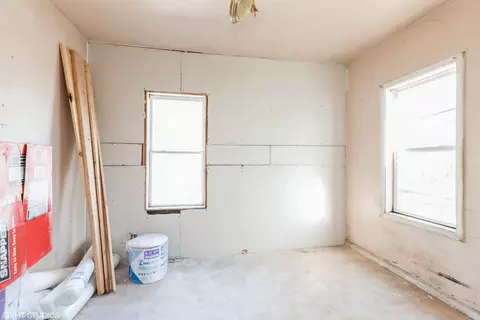 3960 Tyler St, Gary, IN 46408 photo 8