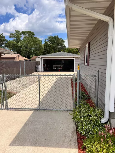 Other - 429 N Dwiggins St, Griffith, IN 46319 photo 1 of 8