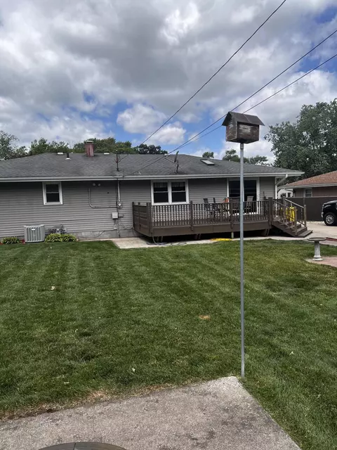 Exterior - 429 N Dwiggins St, Griffith, IN 46319 photo 6 of 11