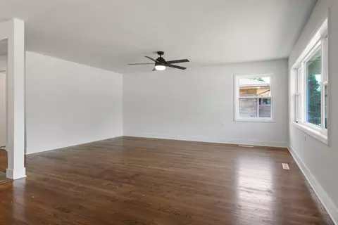 6763 Ash Ave, Gary, IN 46403 photo 5