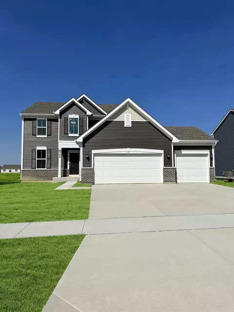 8302 Middleton Dr, Lowell, IN 46356 photo 1
