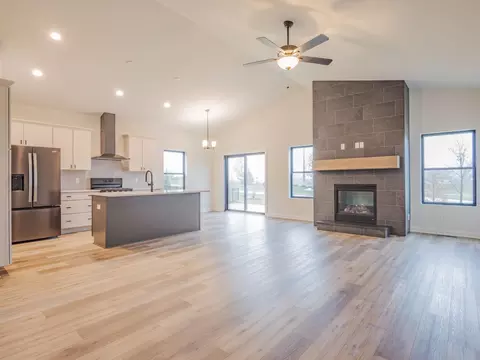 3108 Forestside Ln, Valparaiso, IN 46385 photo 8