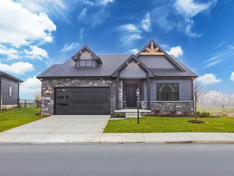 3108 Forestside Ln, Valparaiso, IN 46385 photo 1