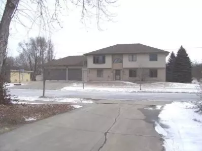 8075 Beech Ave, Munster, IN 46321 photo 1