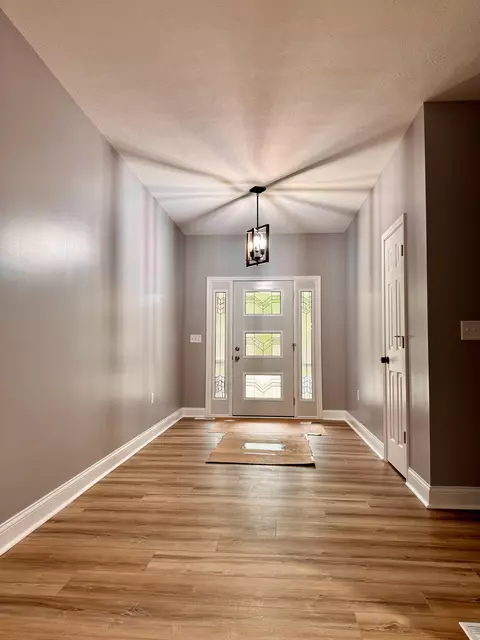 Entry Way - 1203 S Roosevelt Rd, Knox, IN 46534 photo 1 of 2