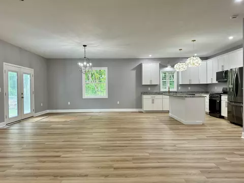 Living - 1203 S Roosevelt Rd, Knox, IN 46534 photo 2 of 3