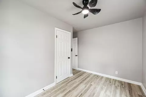 1090 Hamlin St, Gary, IN 46406 photo 10