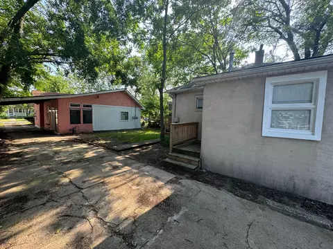 Exterior - 623 Cherry St, Hammond, IN 46324 photo 2 of 5