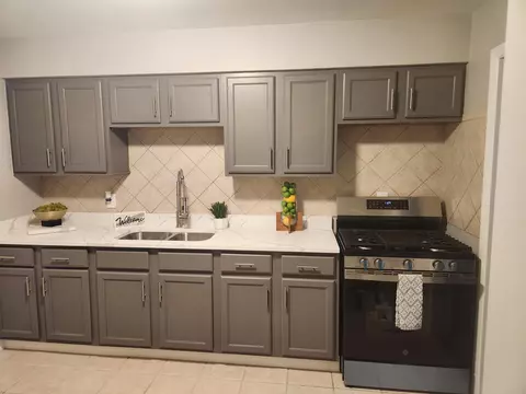 2172 Chase St, Gary, IN 46404 photo 6