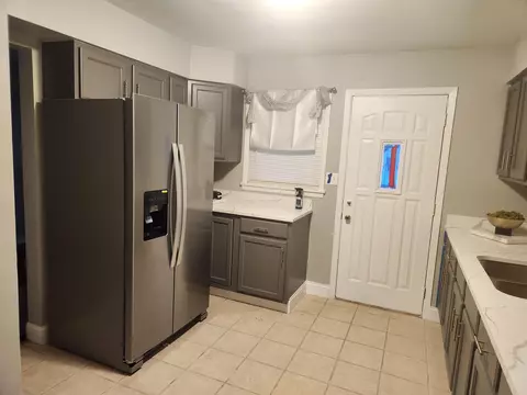 2172 Chase St, Gary, IN 46404 photo 7