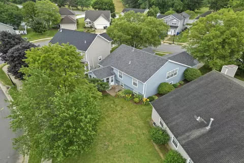 View/Area - 12 Edinburgh Ct, Valparaiso, IN 46385 photo 2 of 8