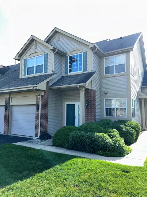 Exterior - 8026 Knickerbocker Pl, Dyer, IN 46311 photo 1 of 4