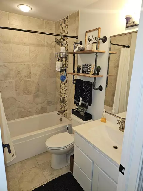 2320 Legend Cir, Chesterton, IN 46304 photo 12