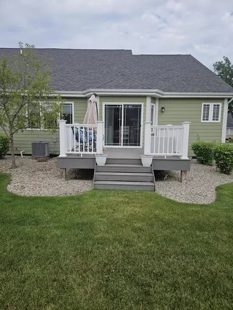 2320 Legend Cir, Chesterton, IN 46304 photo 3