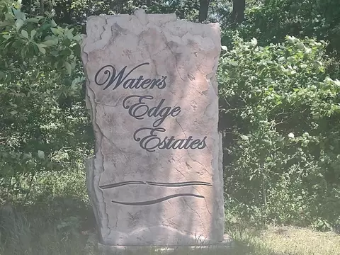 11368 Waters Edge Dr, Wheatfield, IN 46392 photo 1