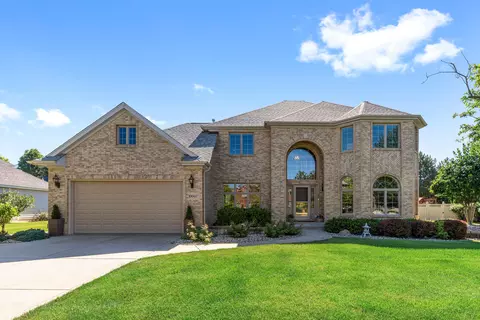 10007 Sequoia Ln, Munster, IN 46321 photo 1