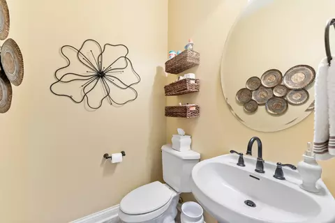 10007 Sequoia Ln, Munster, IN 46321 photo 27