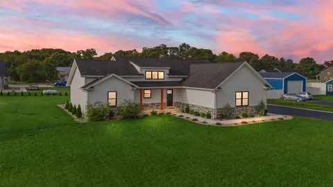 143 E 800 N, Lake Village, IN 46349