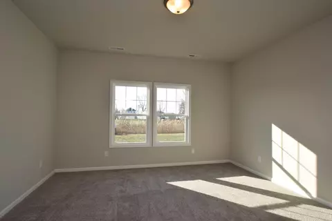 745 Blackstone Ct, Kouts, IN 46347 photo 9