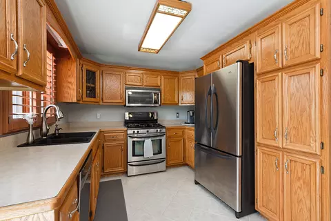 1505 Krame Dr, Crown Point, IN 46307 photo 6