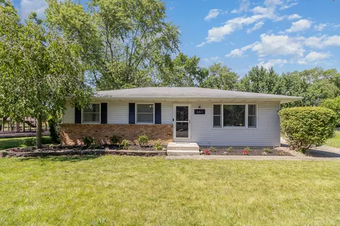 Exterior - 660 Mohawk Dr, Lowell, IN 46356 photo 1 of 8