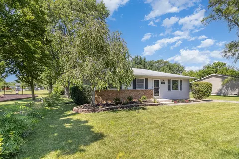 Exterior - 660 Mohawk Dr, Lowell, IN 46356 photo 7 of 8