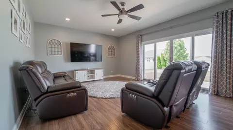 9330 W 106th Ave, Saint John, IN 46373 photo 6
