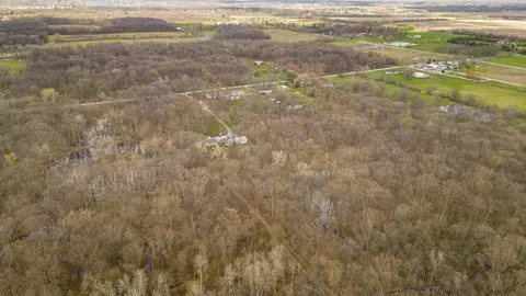 View/Area - 8951 E 137th Ave, Hebron, IN 46341 photo 5 of 7