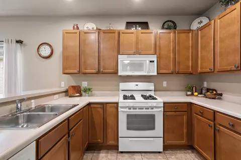 7605 E 103rd Ave, Crown Point, IN 46307 photo 9