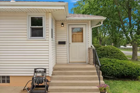 8014 Harrison Ave, Munster, IN 46321 photo 5