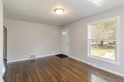 730 Hanley St, Gary, IN 46406 photo 5