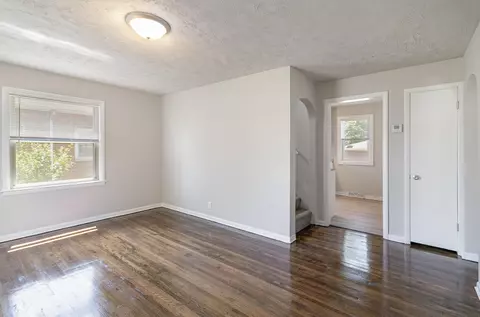 730 Hanley St, Gary, IN 46406 photo 3