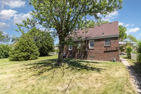 730 Hanley St, Gary, IN 46406 photo 21