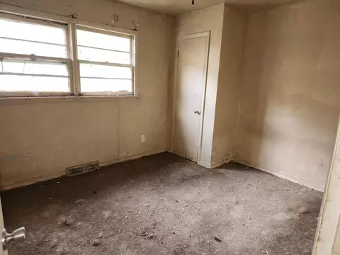 1453 W 18th Ave, Gary, IN 46407 photo 6