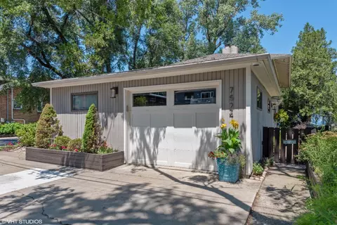 Exterior - 7524 Oak Ave, Gary, IN 46403 photo 16 of 22