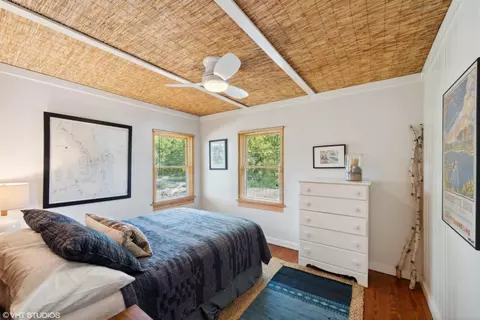 Bedroom - 7524 Oak Ave, Gary, IN 46403 photo 2 of 3