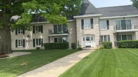2305 Martha St #D1, Highland, IN 46322