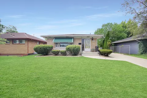 625 E Ash Pl, Griffith, IN 46319 photo 2