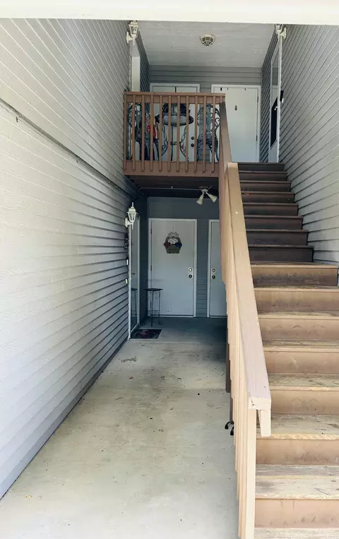 Exterior - 120 A Pine Dr, Porter, IN 46304 photo 3 of 3