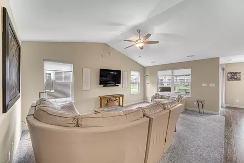 14561 Ruby Ln, Dyer, IN 46311 photo 10