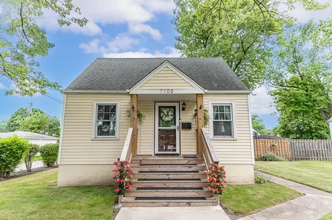 7108 Oakdale Ave, Hammond, IN 46324