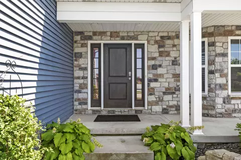 Entry Way - 5593 Southview Dr, Lowell, IN 46356 photo 4 of 4