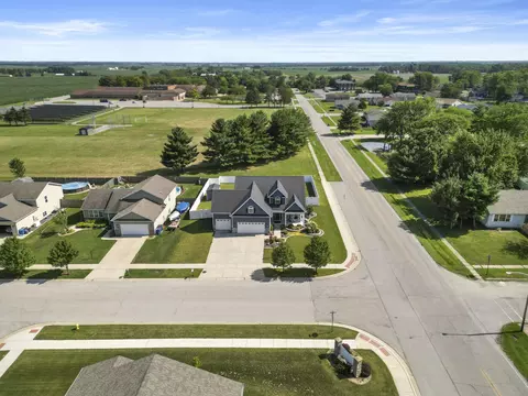 View/Area - 5593 Southview Dr, Lowell, IN 46356 photo 3 of 7