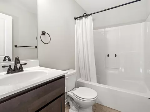 Bath - 5593 Southview Dr, Lowell, IN 46356 photo 2 of 3