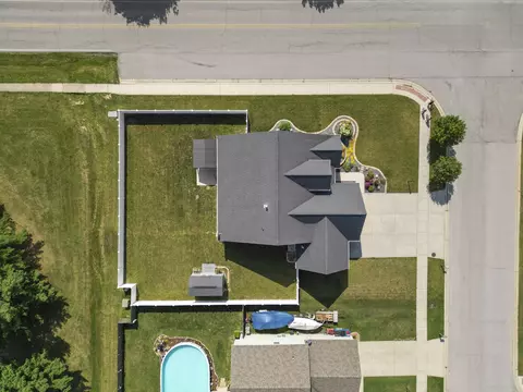 View/Area - 5593 Southview Dr, Lowell, IN 46356 photo 2 of 7