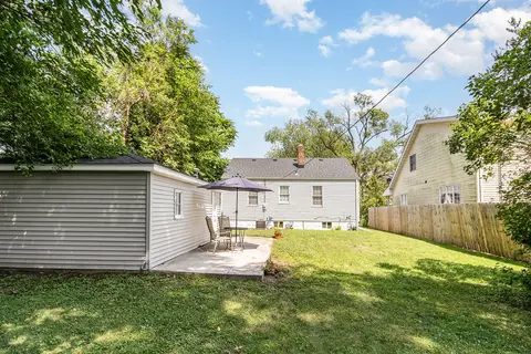 Exterior - 330 N Dwiggins St, Griffith, IN 46319 photo 4 of 10