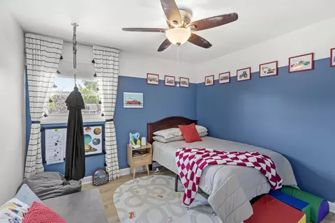 Bedroom - 533 Northgate Dr, Dyer, IN 46311 photo 2 of 2
